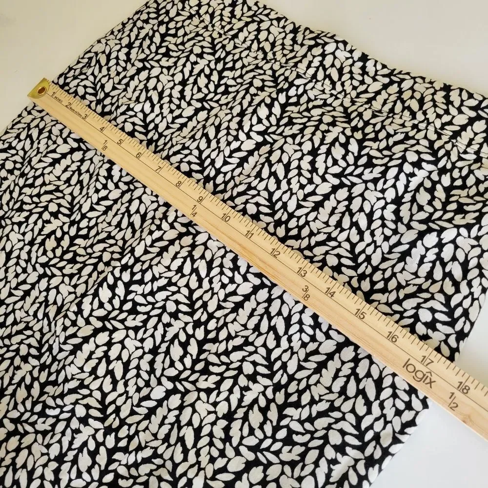 4P LOFT COTTON LINED BLACK & WHITE ZIP SKIRT 4 PETITE - Picture 3 of 11